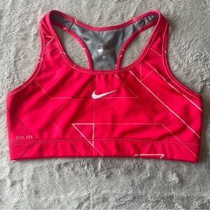 Nike Women's Geometric Red Sports Bra size large